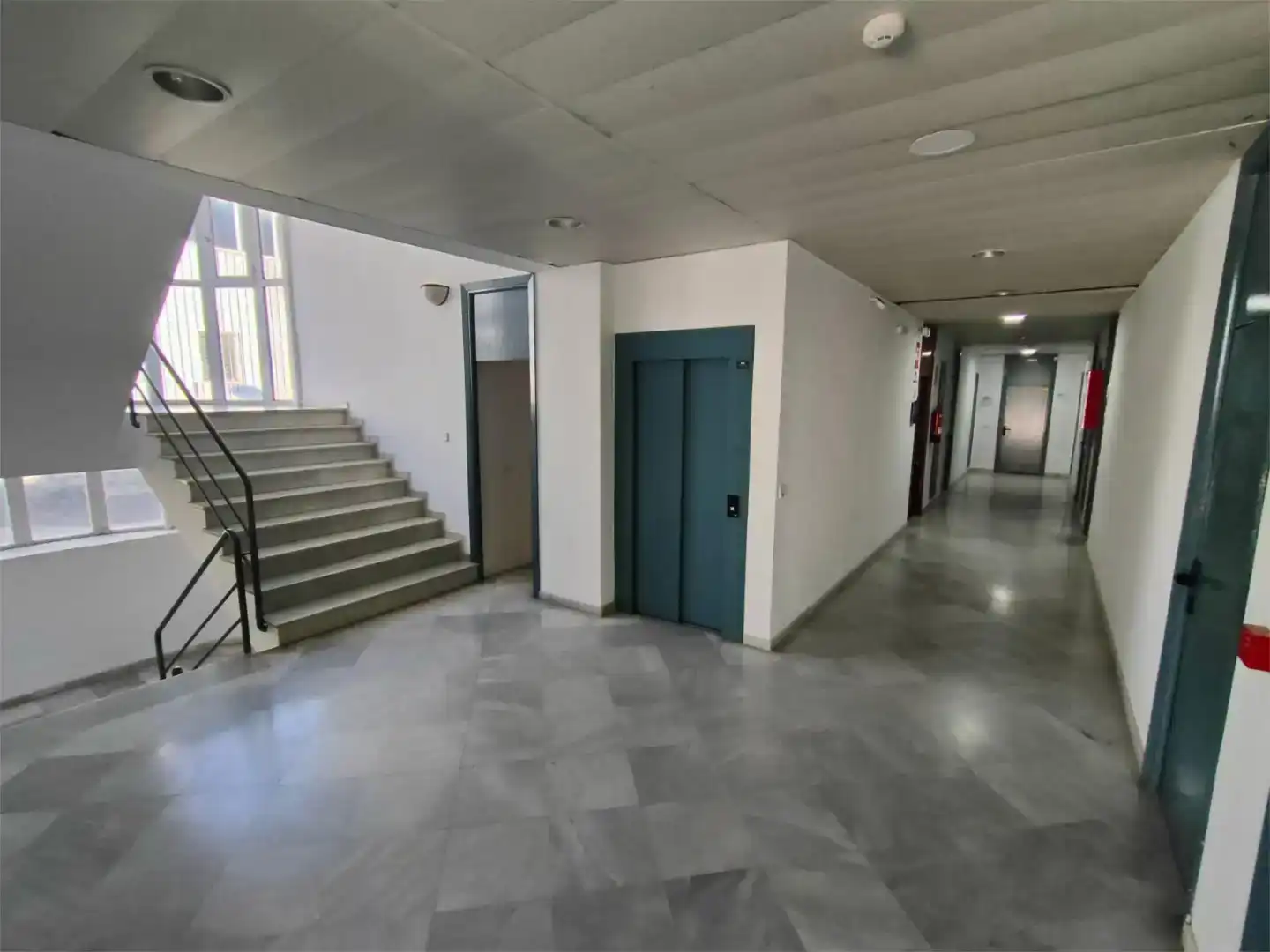 Büro zum Verkauf in Mairena del Aljarafe