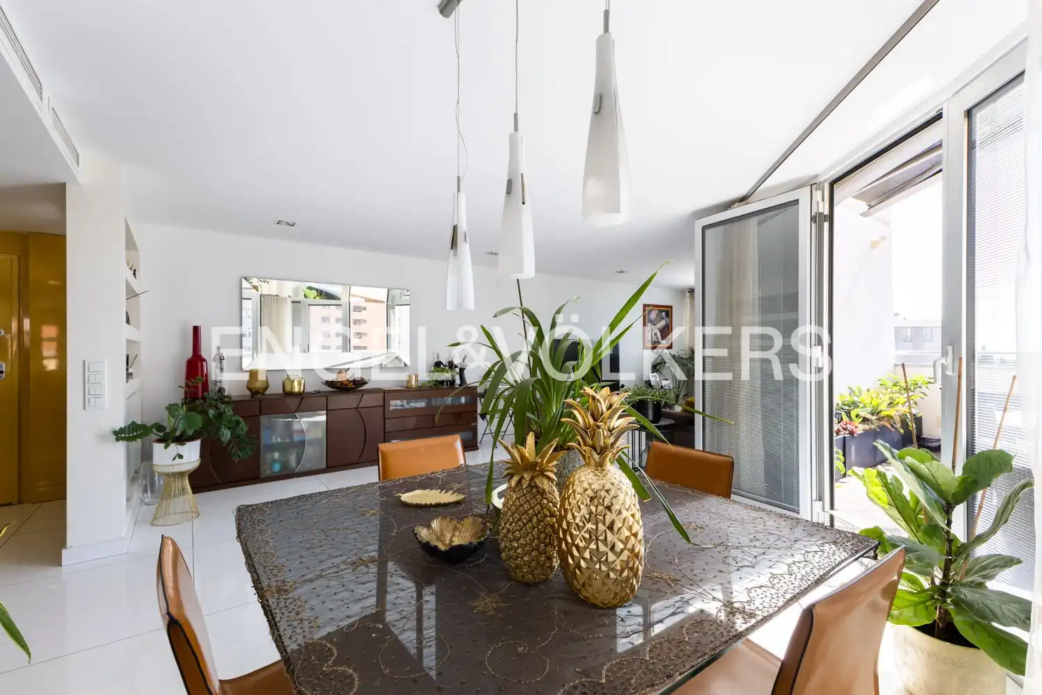 Vista exterior de Piso en venta en Este