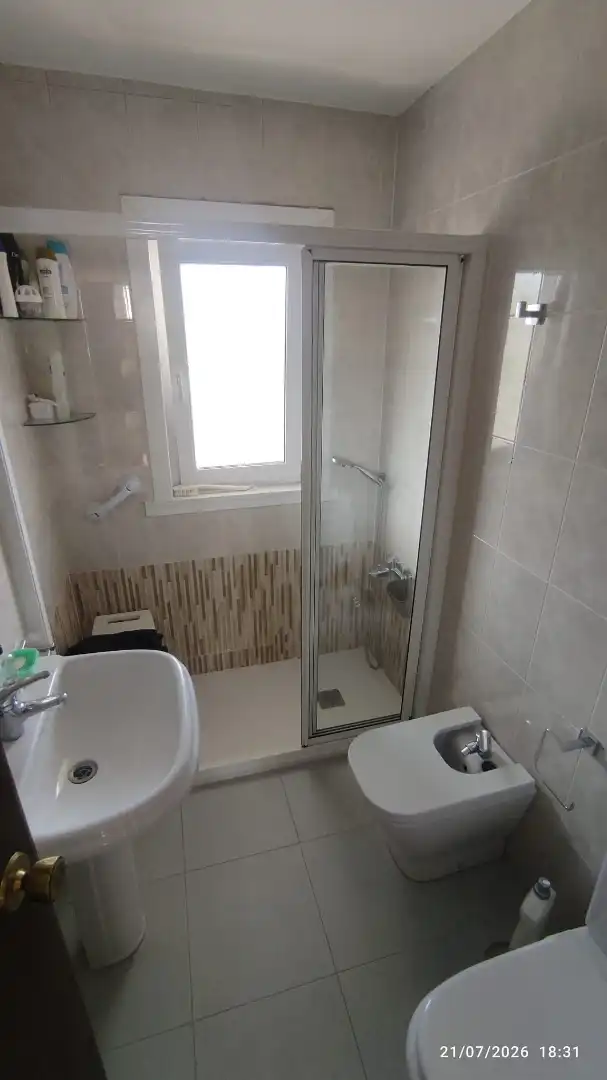 Bany de Casa o xalet en venda en A Coruña Capital  amb Calefacció i Moblat