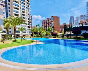 Piscina de Pis en venda en Benidorm amb Aire condicionat i Terrassa