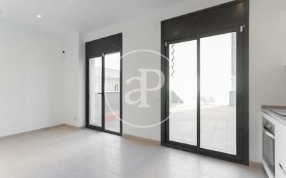 Flat to rent in  Barcelona Capital  with Air Conditioner, Heating and Terrace