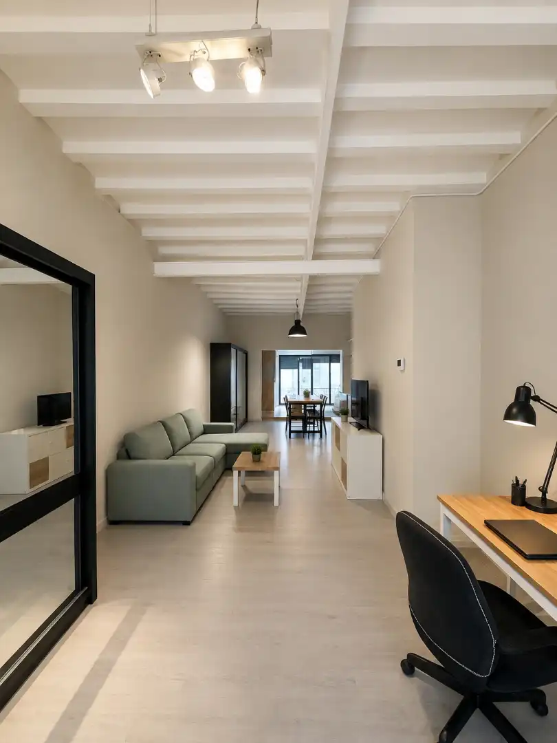 Sala d'estar de Estudi en venda en Barcelona amb Aire condicionat, Calefacció i Parquet