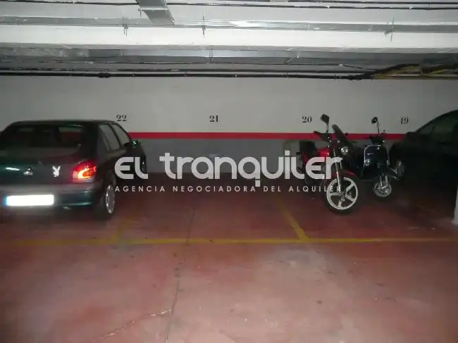Parking de Dúplex de alquiler en Majadahonda con Trastero, Piscina y Lavadora