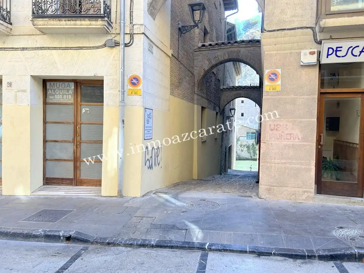 Parcheggio in vendita a Estella / Lizarra