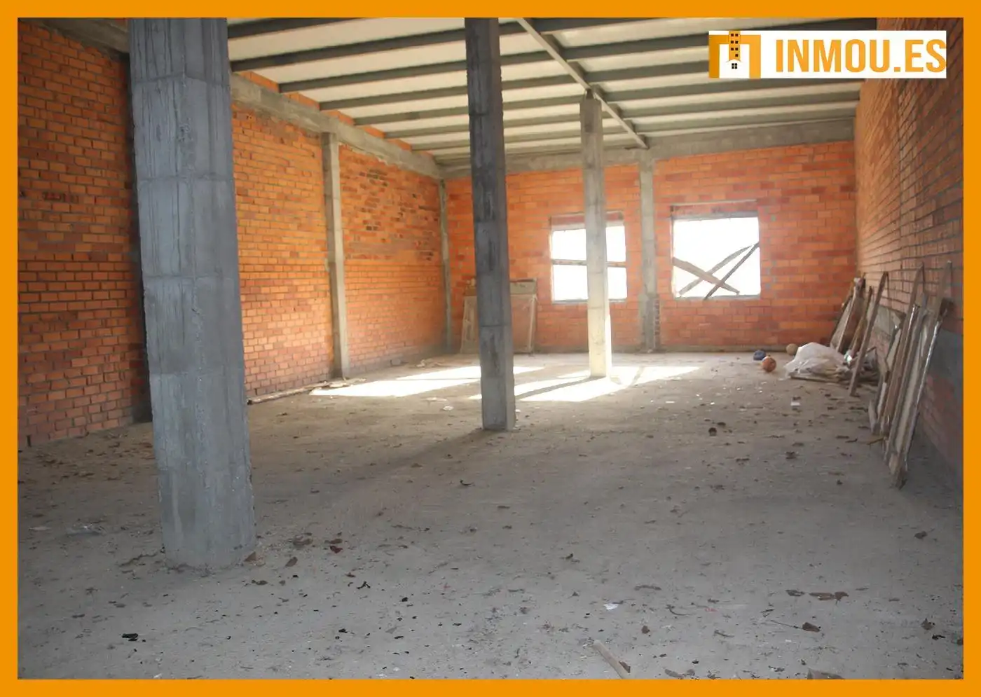 Local en venda a Celanova