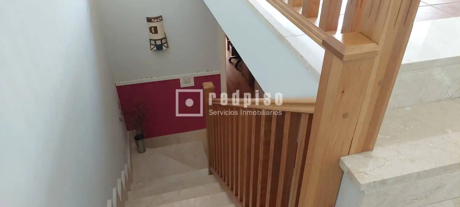 Houses for sale in Talavera de la Reina  with Air Conditioner, Heating and Private garden