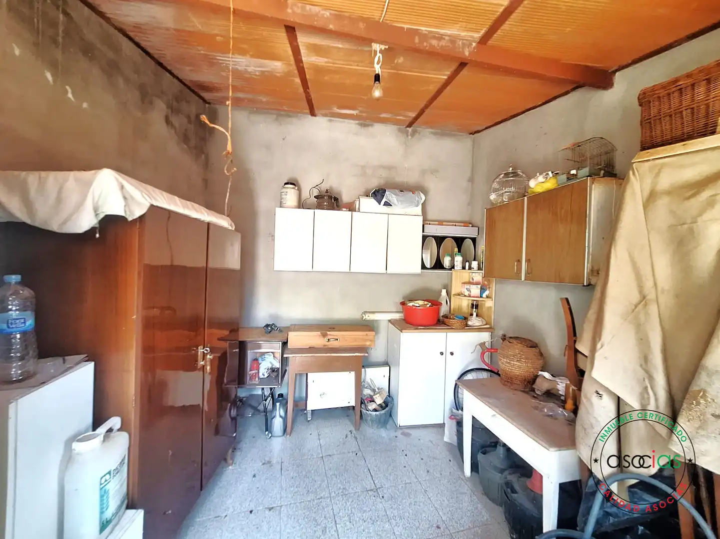 Kitchen of Detached homes for sale in Sahagún  with Heating, Private garden and Storage room