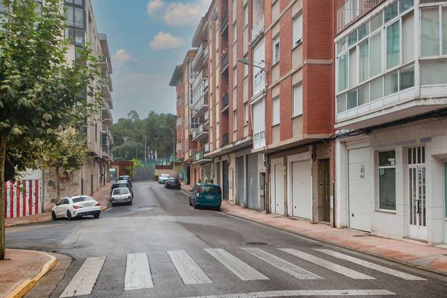 Piso en Venta en C/ Sitio de Numancia en Centro