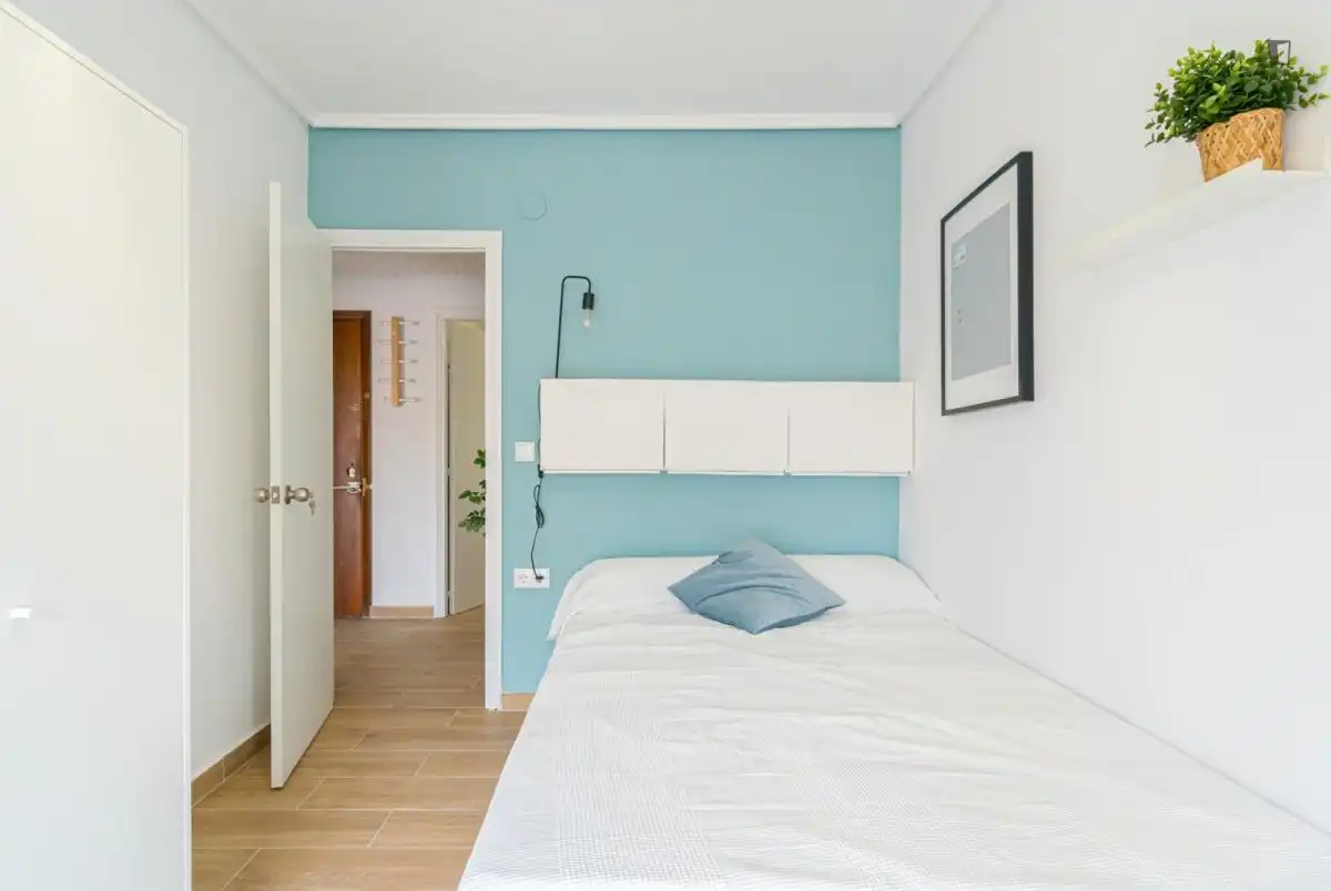 Habitación de Apartamento para compartir en Elche / Elx con Amueblado, Lavadora y Microondas