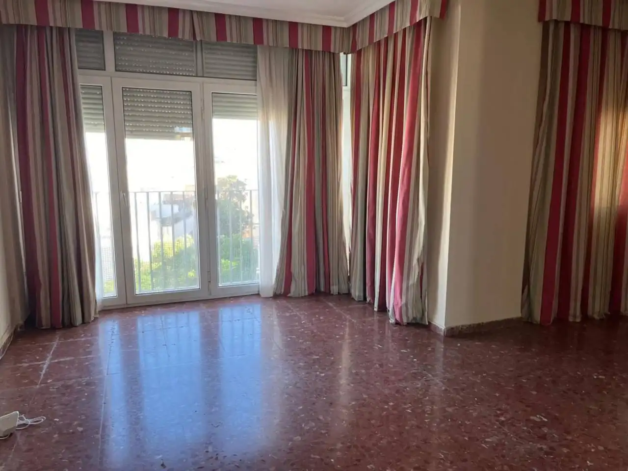 Habitación de Piso en venta en Cádiz con Terraza