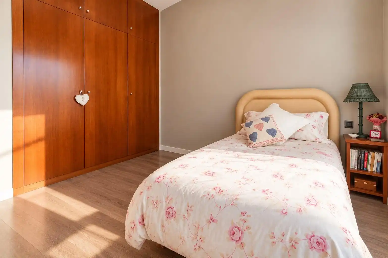 Dormitori de Casa o xalet en venda en Sabadell amb Aire condicionat, Calefacció i Terrassa