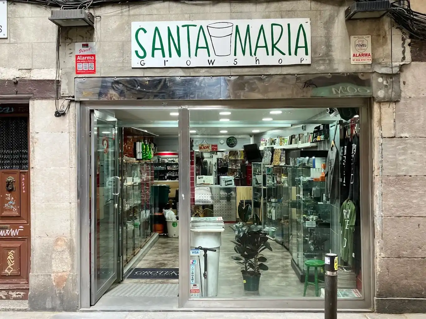 Local en traspaso en Barcelona con Aire acondicionado, Calefacción y Internet