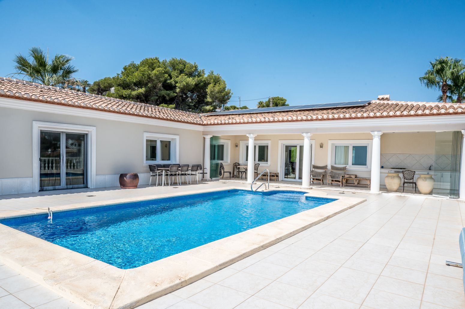 Swimming pool of House or chalet for sale in Moraira  with Air Conditioner, Heating and Private garden