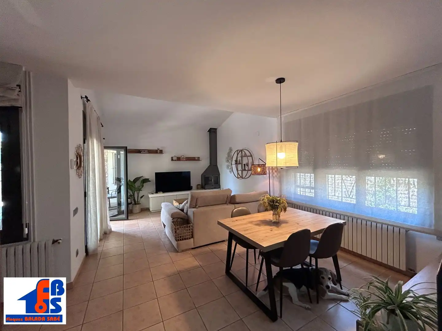 Sala de estar de Casa o chalet en venta en Sant Esteve de Palautordera con Aire acondicionado, Calefacción y Jardín privado