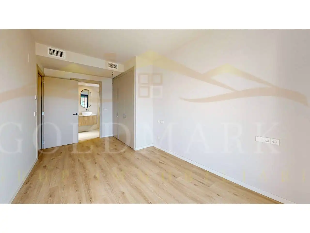 Habitación de Ático en venta en Sant Pere de Ribes con Aire acondicionado, Calefacción y Parquet