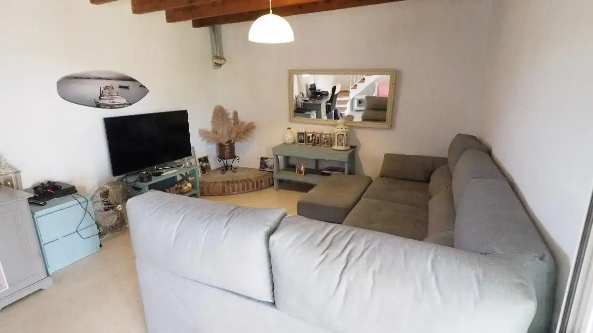 Sala de estar de Finca rústica en venta en Pollença con Calefacción, Jardín privado y Terraza