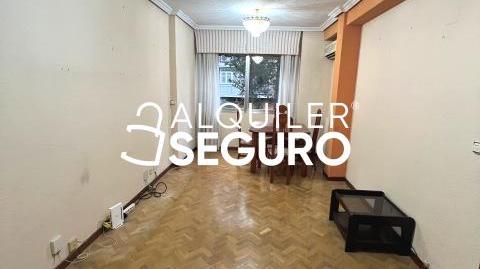 Photo 5 of Flat to rent in Villajoyosa, Los Rosales, Madrid