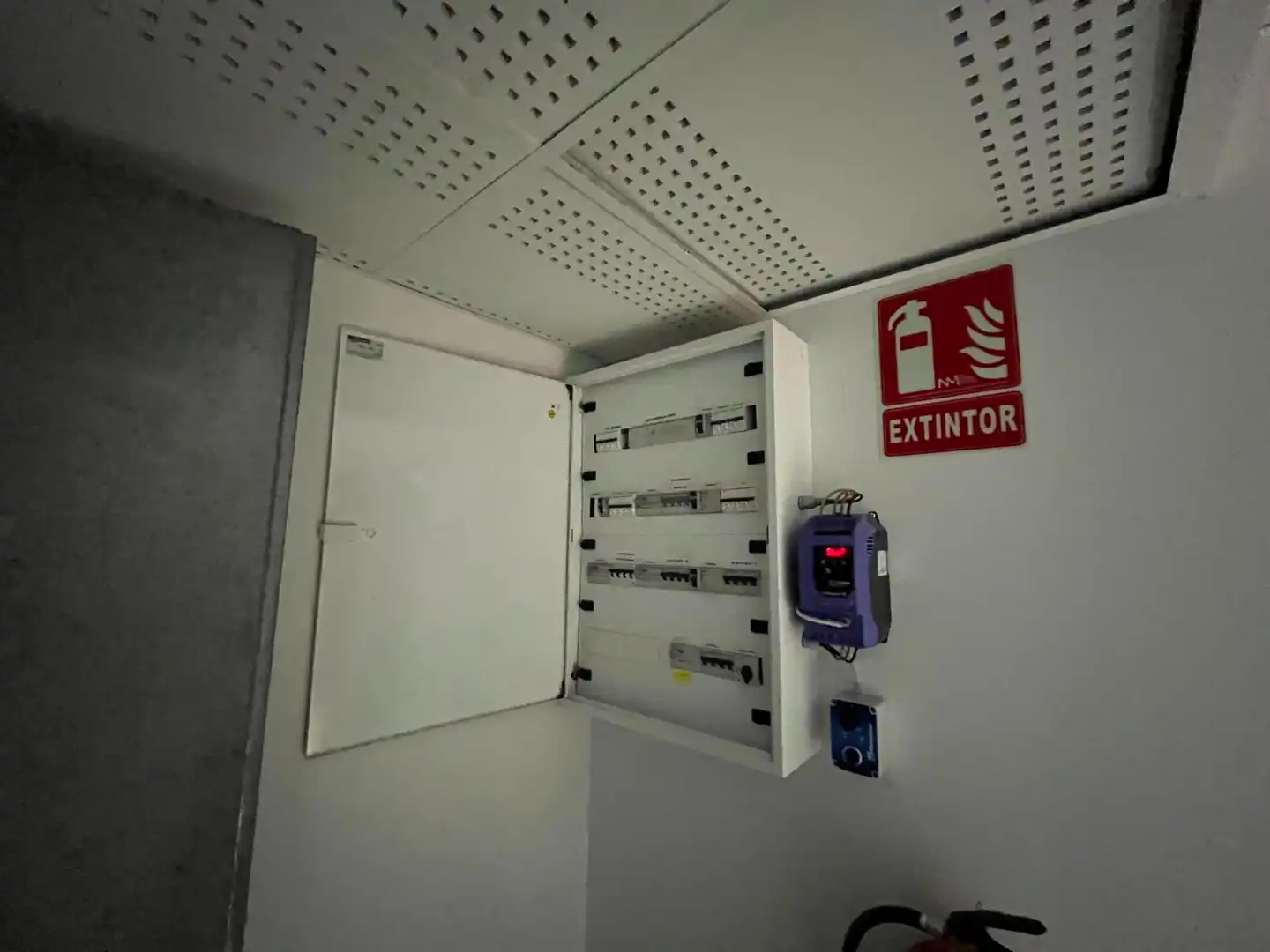 Vista exterior de Local en traspaso en Barcelona con Aire acondicionado, Calefacción y Amueblado