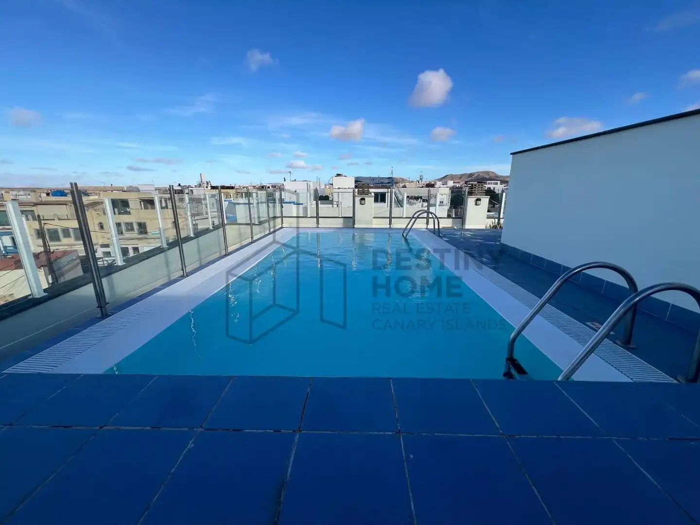 Schwimmbecken von Wohnungen zum Verkauf in La Oliva mit Abstellraum, Möbliert und Gemeinschaftspool