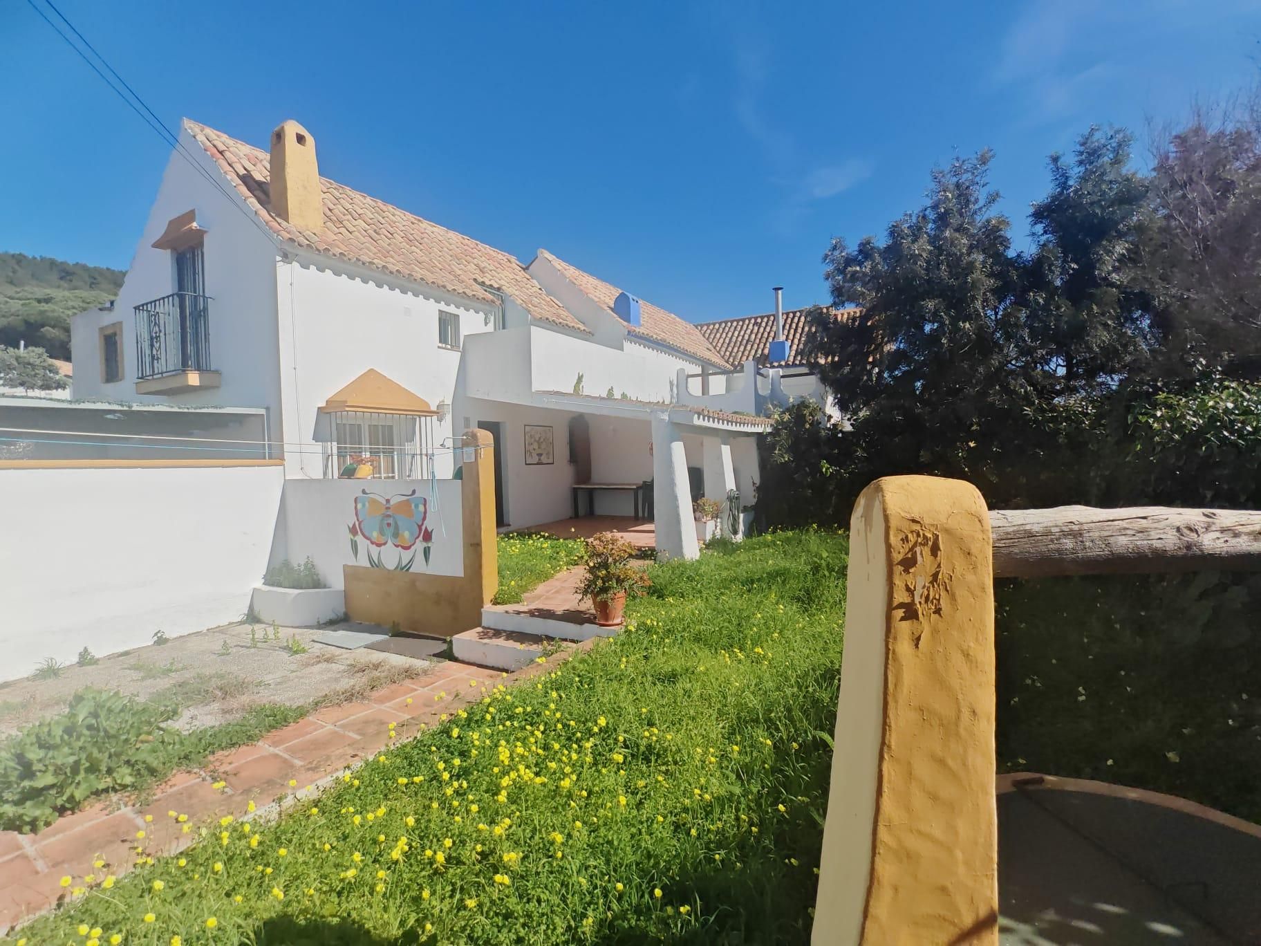 Exterior view of House or chalet for sale in Barbate  with Private garden and Terrace