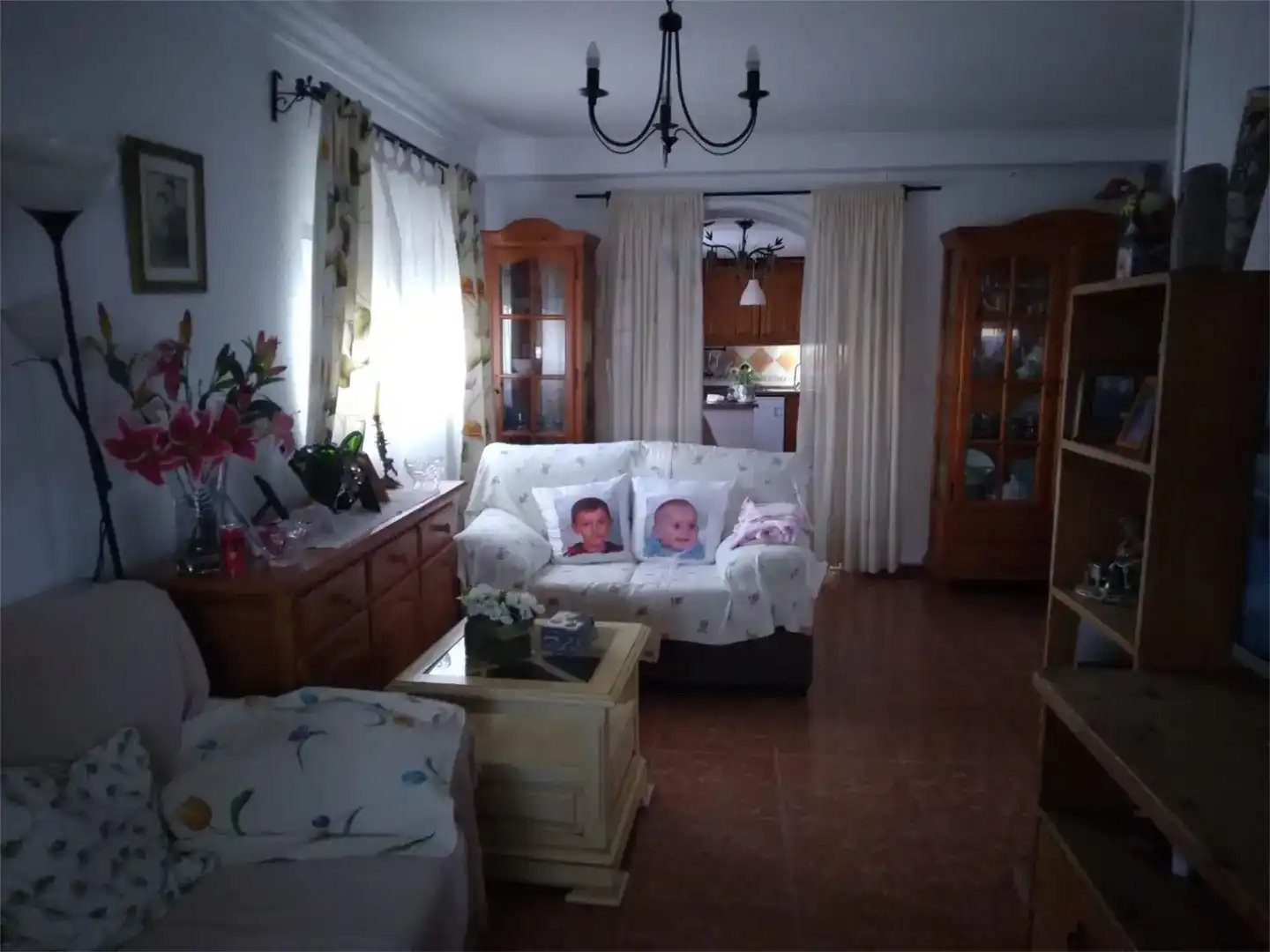 Sala d'estar de Planta baixa en venda en Algeciras amb Aire condicionat