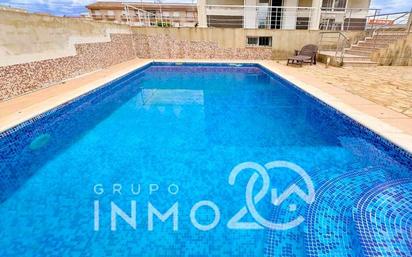 Swimming pool of House or chalet for sale in Chella  with Air Conditioner, Heating and Private garden