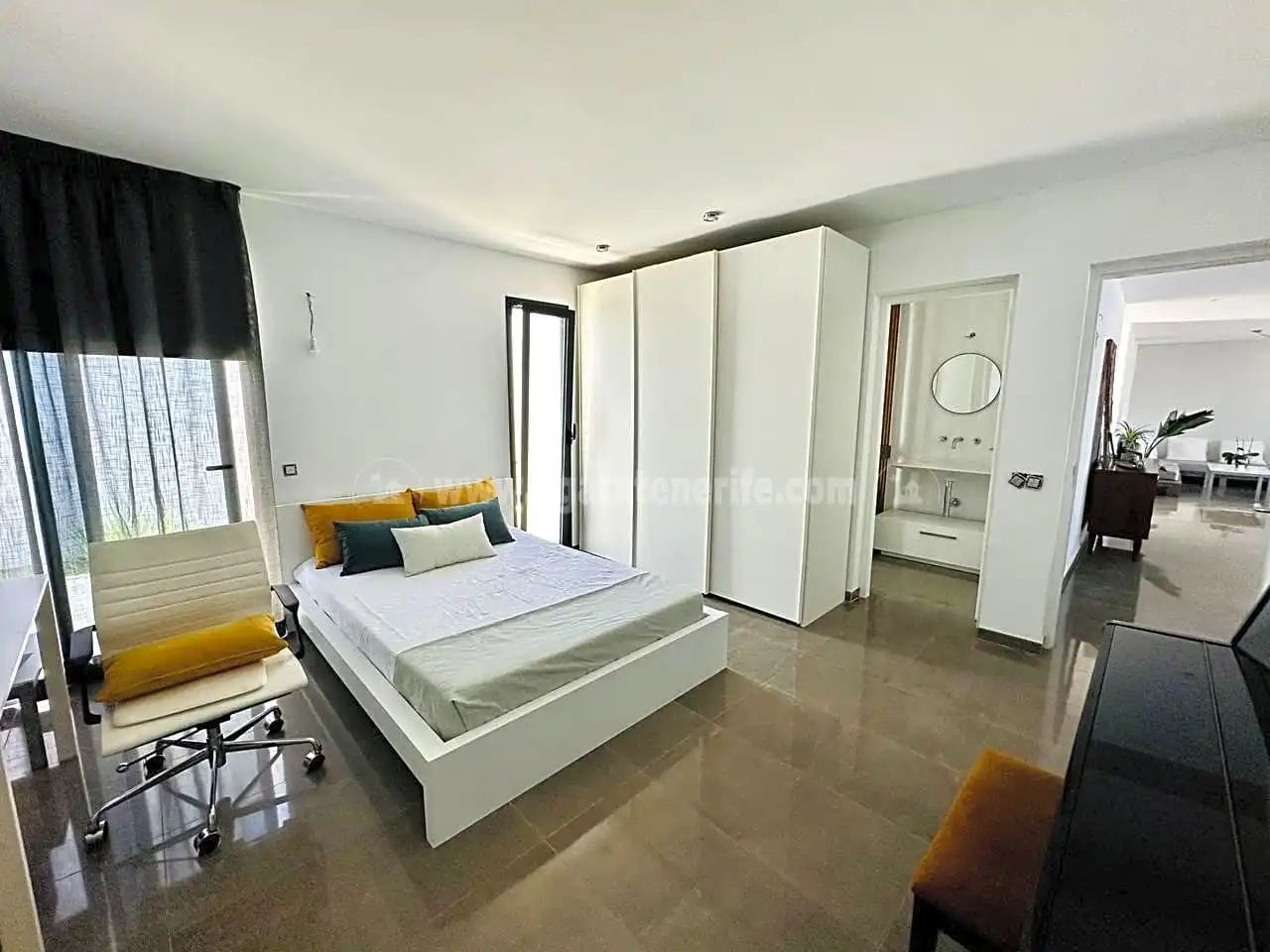 Habitación de Casa o chalet en venta en Puerto de la Cruz con Jardín privado, Terraza y Piscina