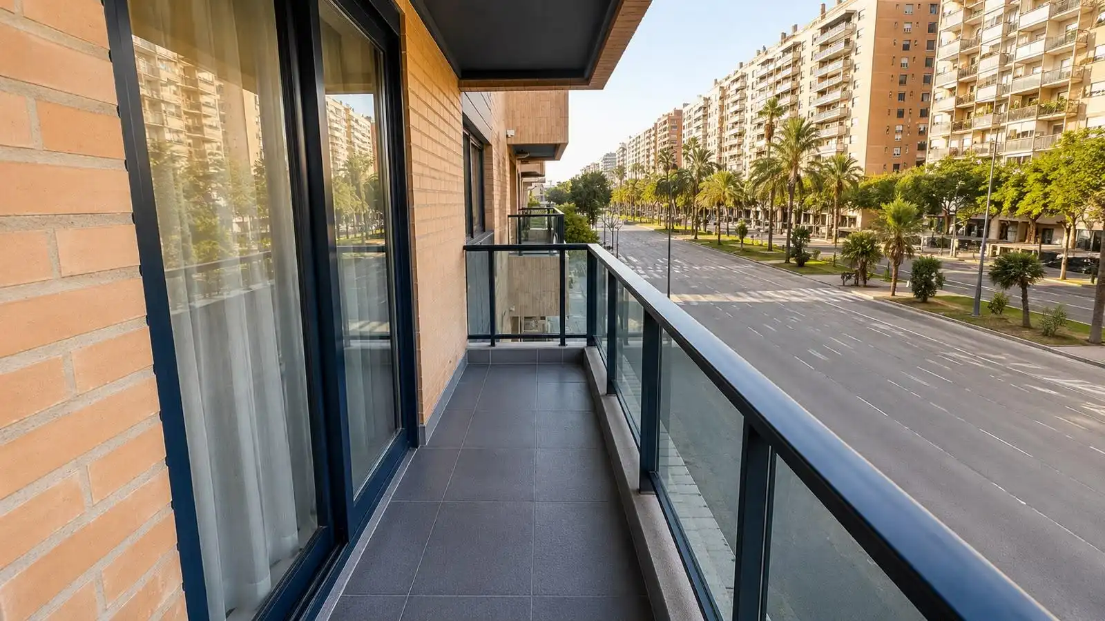 Terraza de Piso en venta en Valencia con Aire acondicionado, Calefacción y Jardín privado