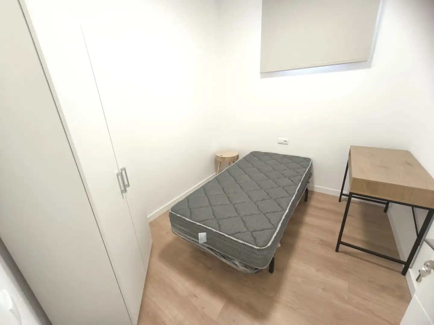 Bedroom of Flat for share in Centre - Zona Alta  