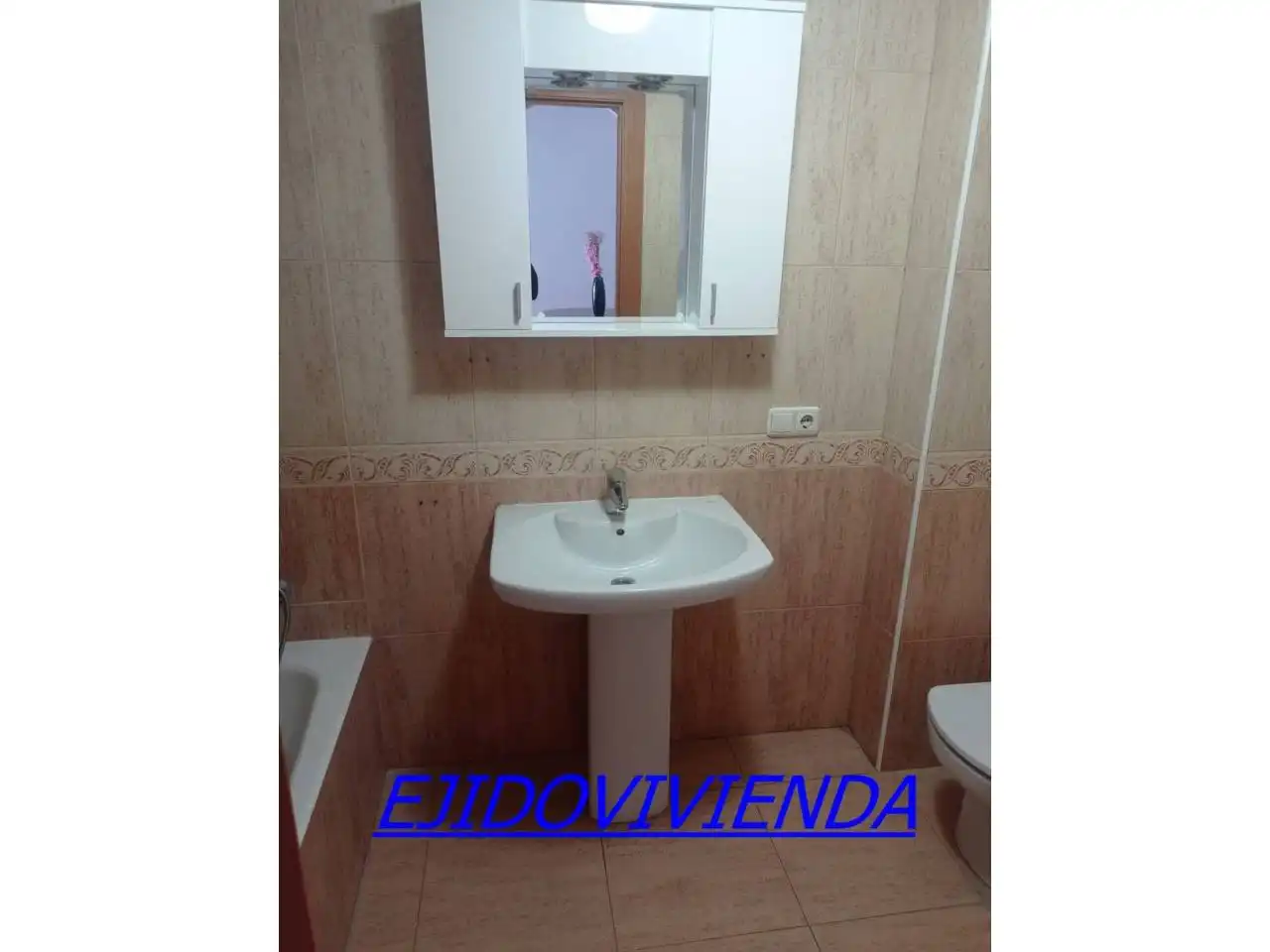 Baño de Piso en venta en El Ejido con Terraza y Amueblado