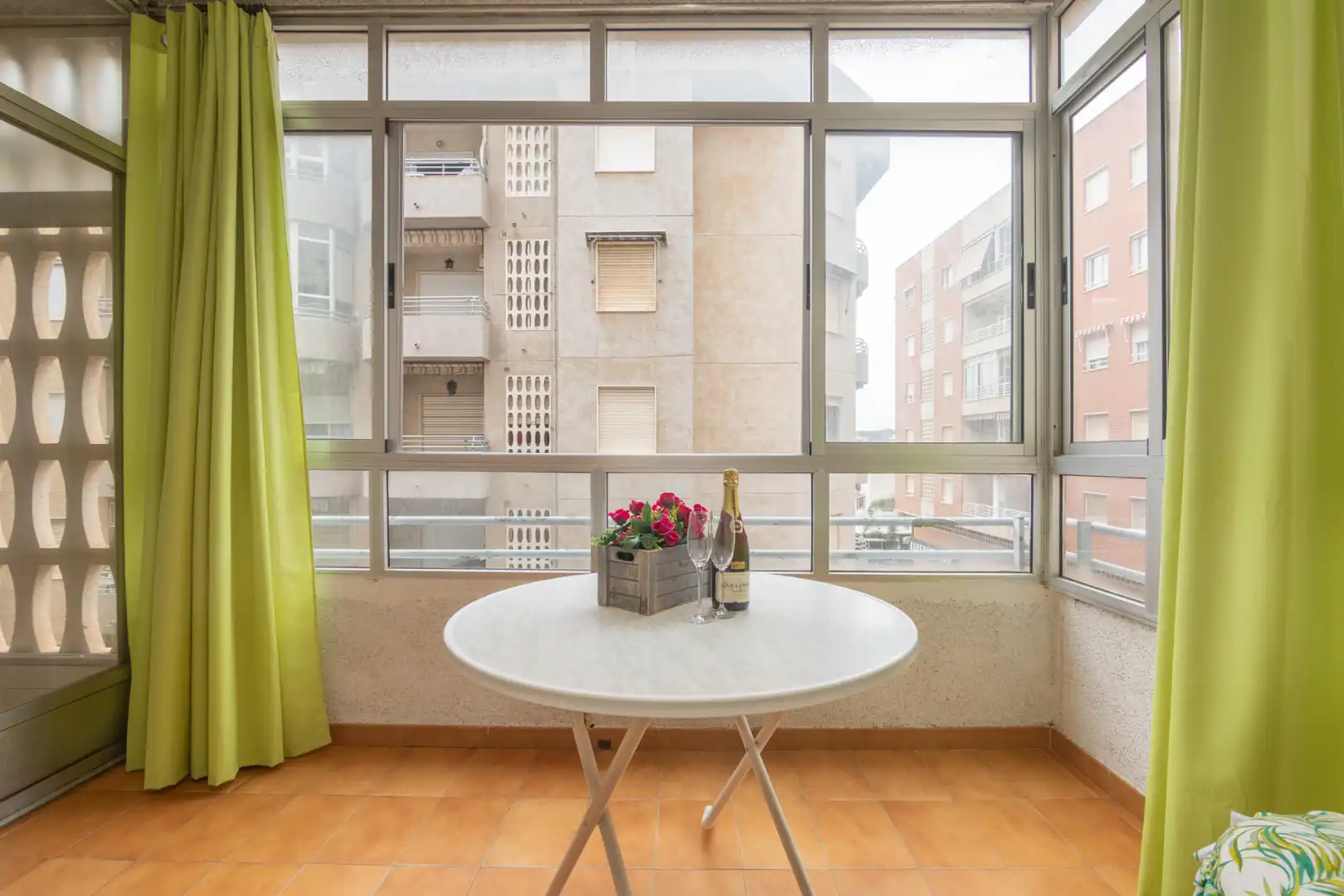 Terrasse von Wohnung zum Verkauf in Santa Pola mit Klimaanlage, Möbliert und Balkon