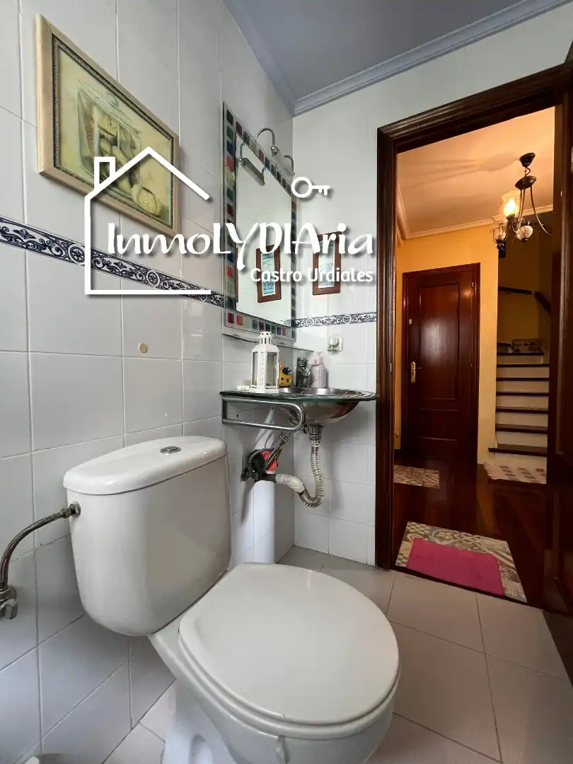 Casa o xalet en venda a Barrio Mioño, Mioño - Santullán