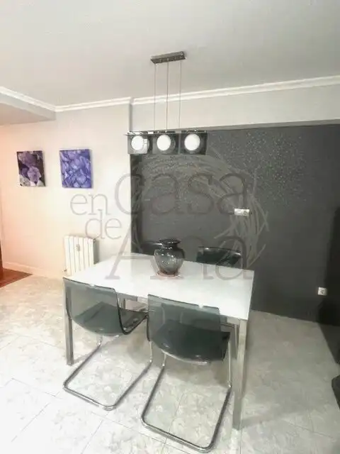 Comedor de Apartamento en venta en Bilbao  con Calefacción y Amueblado