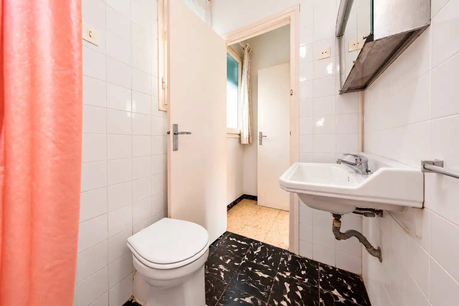 Bathroom of Flat for sale in Sants - Montjuïc