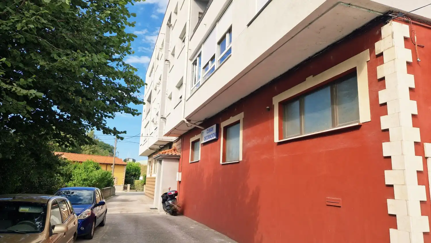 Exterior view of Flat for sale in Polanco  with Heating, Terrace and Storage room