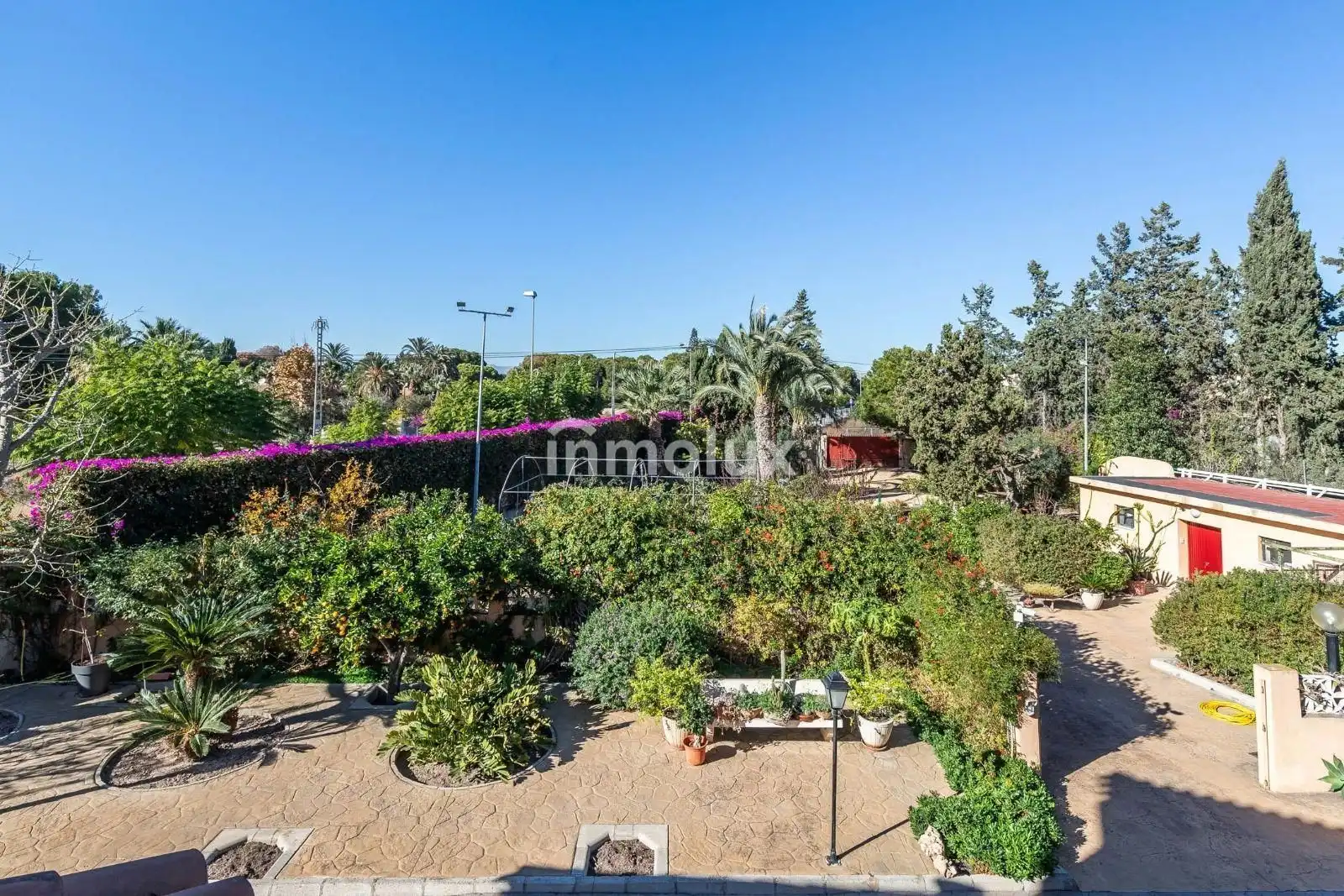 Jardí de Casa o xalet en venda en Alicante / Alacant amb Aire condicionat, Calefacció i Jardí privat