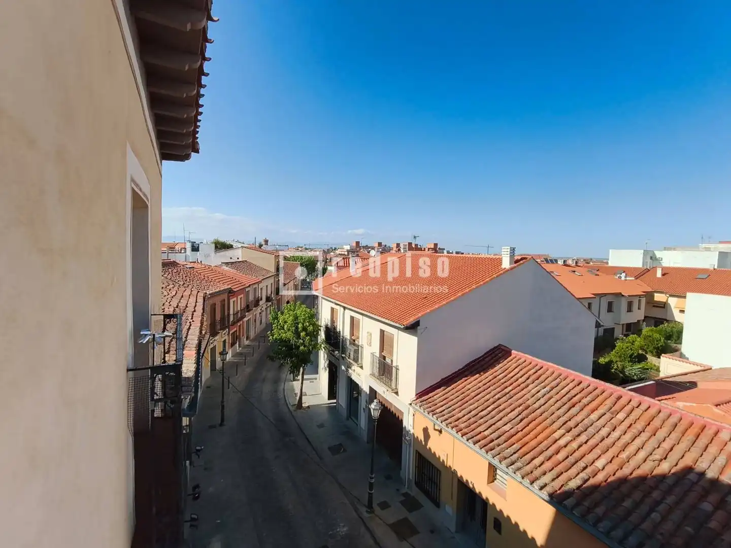Außenansicht von Gebäude zum Verkauf in Navalcarnero