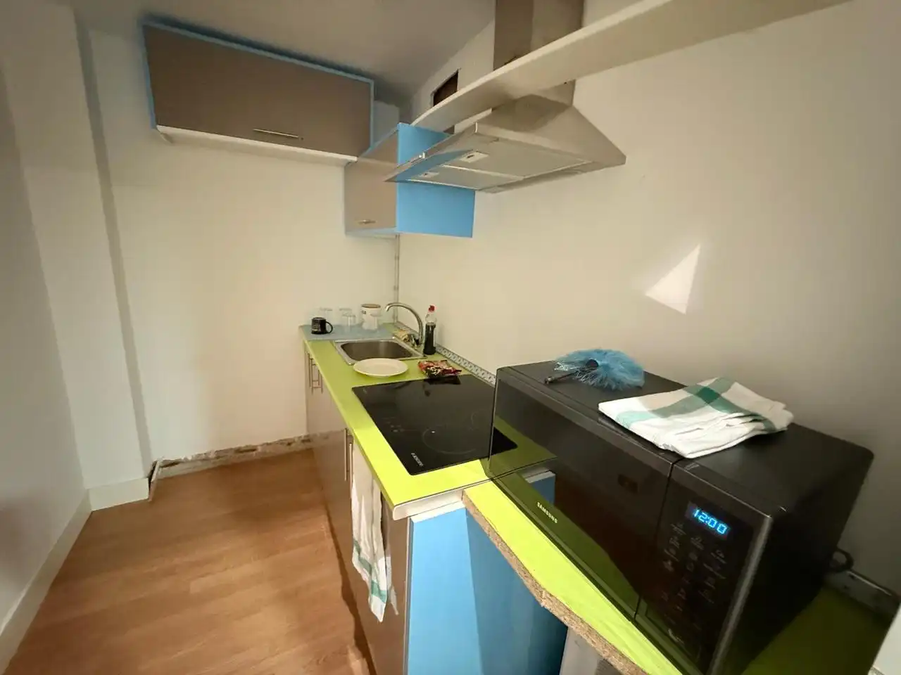 Küche von Büro zum Verkauf in Castro-Urdiales mit Heizung