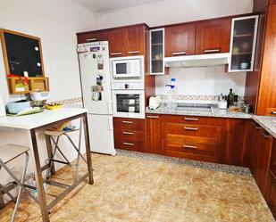 Kitchen of Single-family semi-detached for sale in Benalmádena  with Air Conditioner, Private garden and Parquet flooring