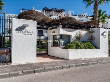 Wohnung mit Pool zum Verkauf in Avenida de la Resina 105