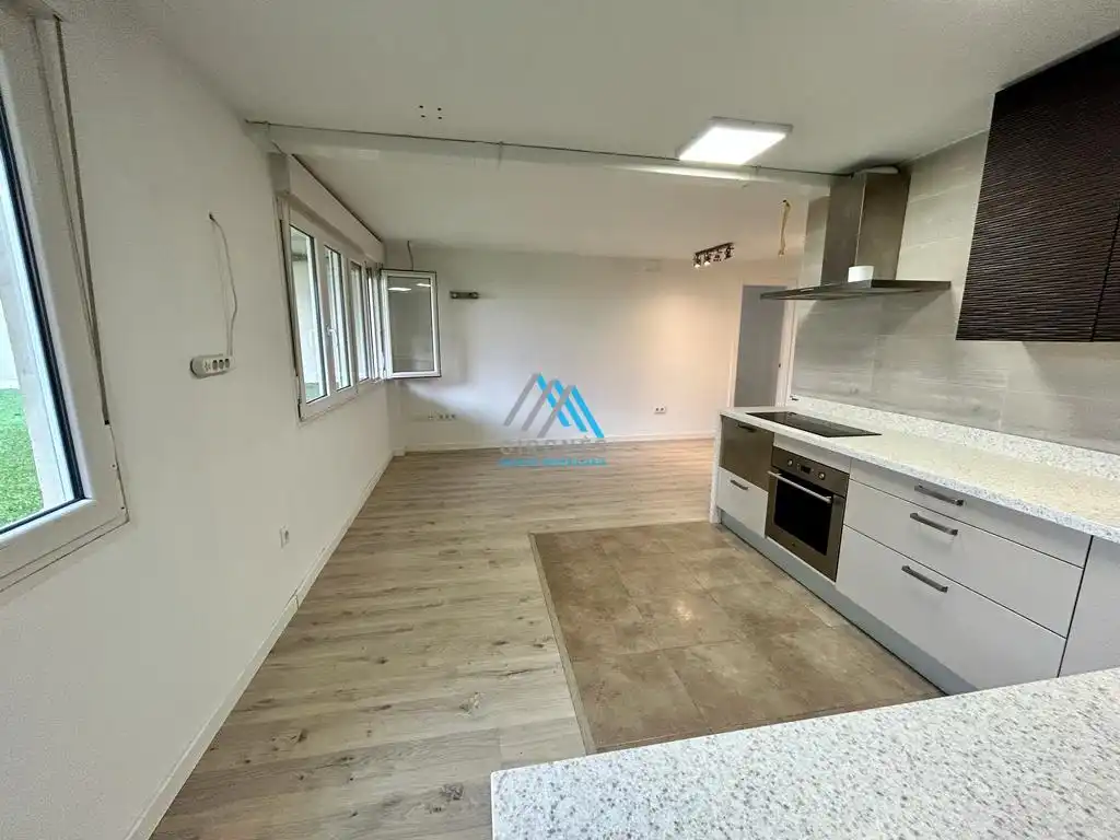 Küche von Wohnung zum Verkauf in Santa Cristina d'Aro mit Heizung und Terrasse