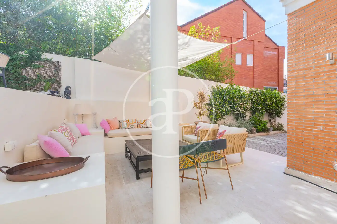 Terraza de Casa adosada en venta en Madrid con Aire acondicionado, Calefacción y Jardín privado