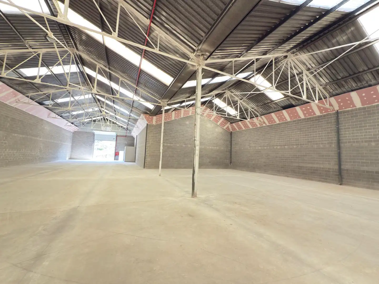 Nave industrial de alquiler en Granollers