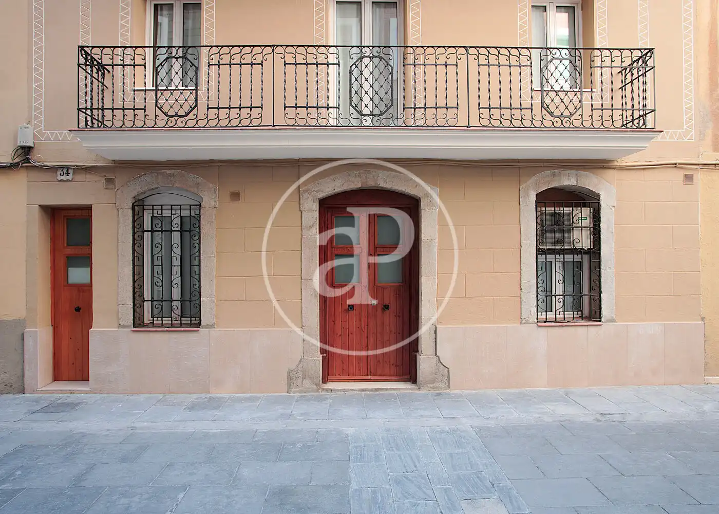 Außenansicht von Wohnung zum Verkauf in Barcelona mit Klimaanlage, Heizung und Möbliert