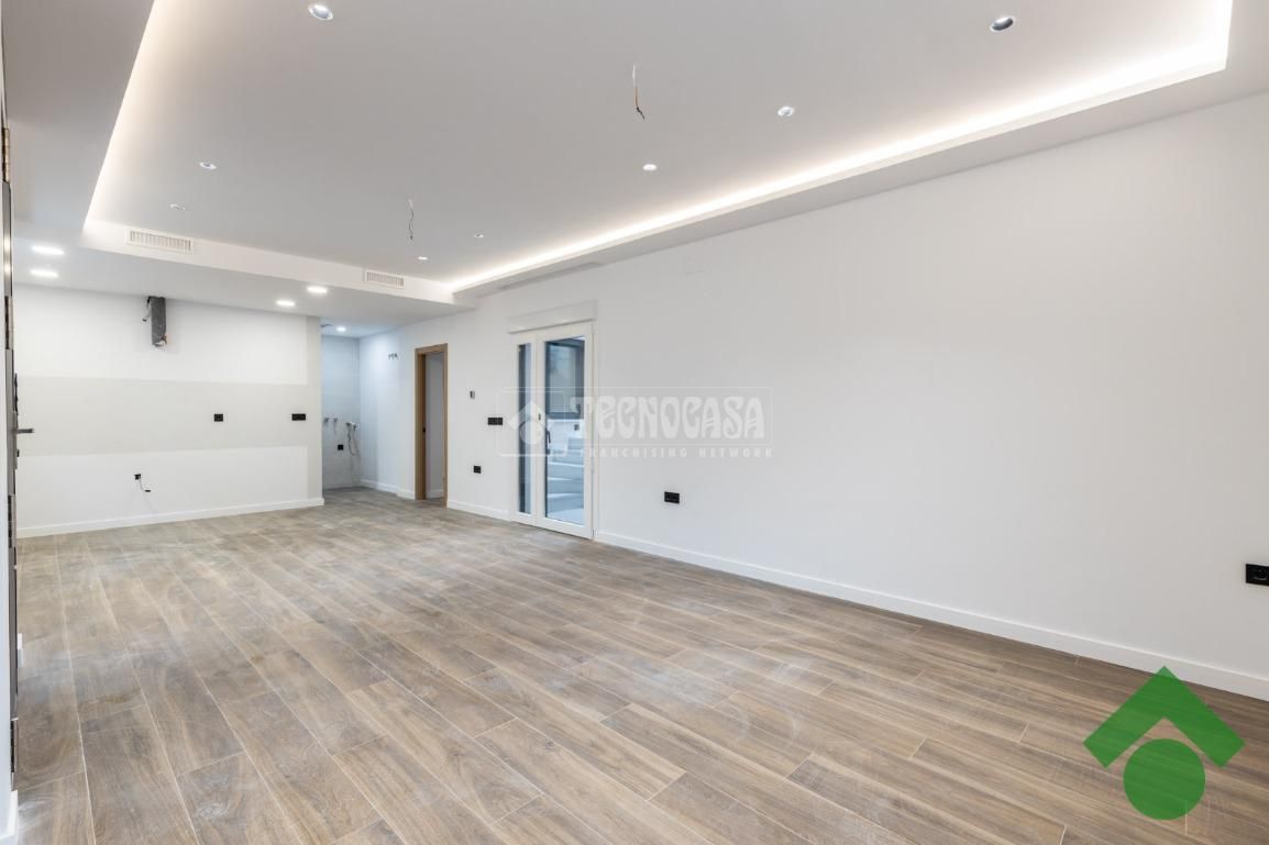 Casa adosada en venta en Víznar