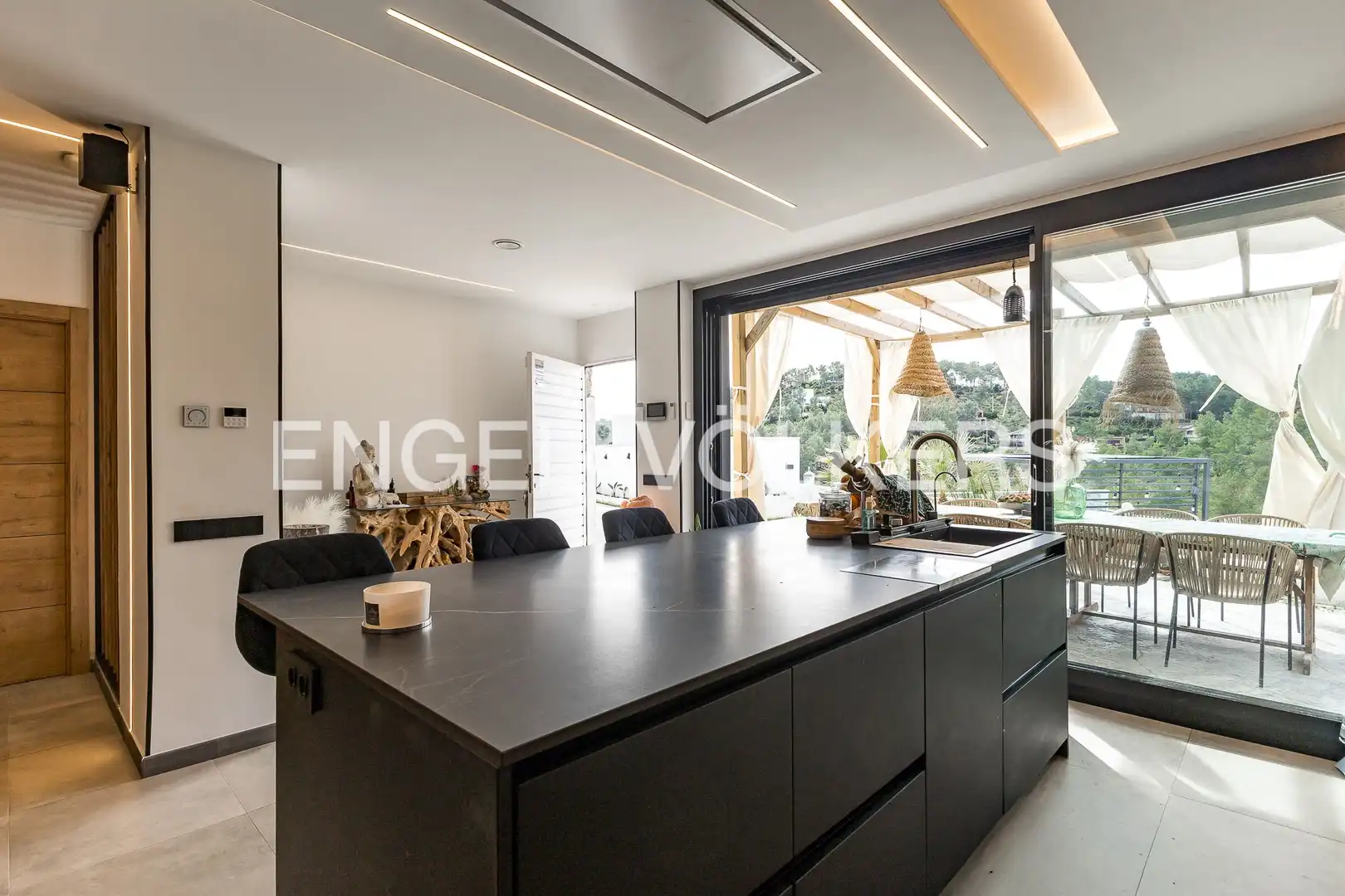 Cocina de Casa o chalet en venta en Olivella con Aire acondicionado, Calefacción y Jardín privado