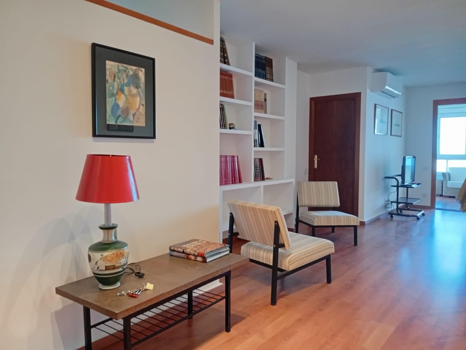 Living room of Flat to rent in  Palma de Mallorca  with Air Conditioner, Private garden and Balcony