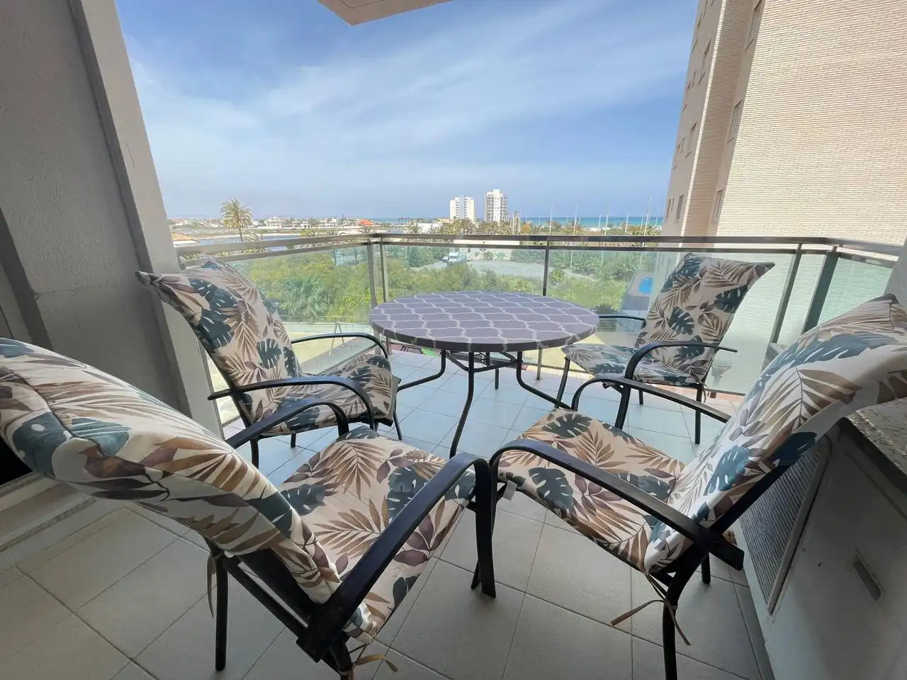 Terrassa de Apartament en venda en La Manga del Mar Menor amb Aire condicionat, Terrassa i Piscina