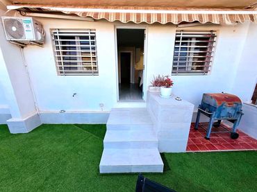 Adosado con balcón en venta en Los Narejos - Punta Calera