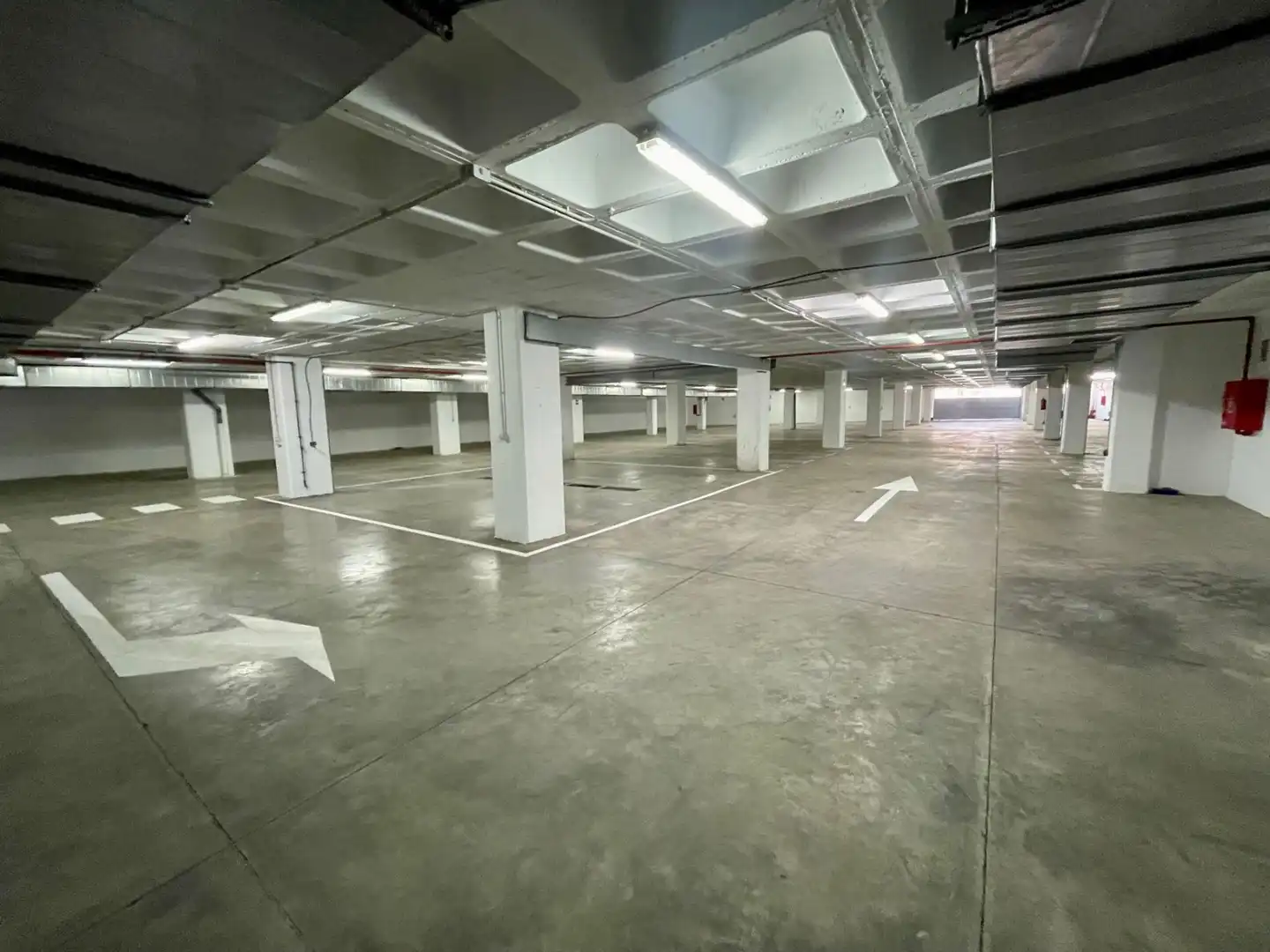 Parkplatz von Fabrikhallen zur Miete in Santa Cruz de Tenerife
